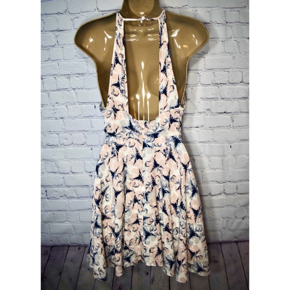 Floral Mini Dress - Picture 2 of 5